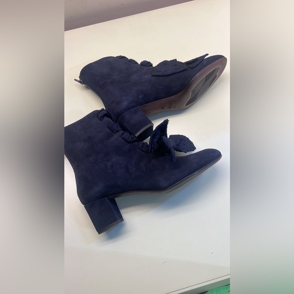 Agl MADE IN ITALY Blue Suede Ankle Booties - Picture 1 of 6
